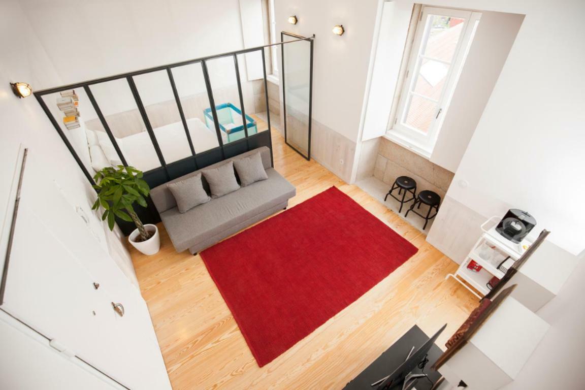 Get Lights And Books In A Flat Apartment Porto Bagian luar foto